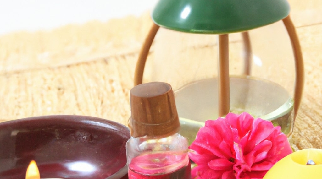 Vonné oleje Aromaterapia pre domácnosť a zdravie